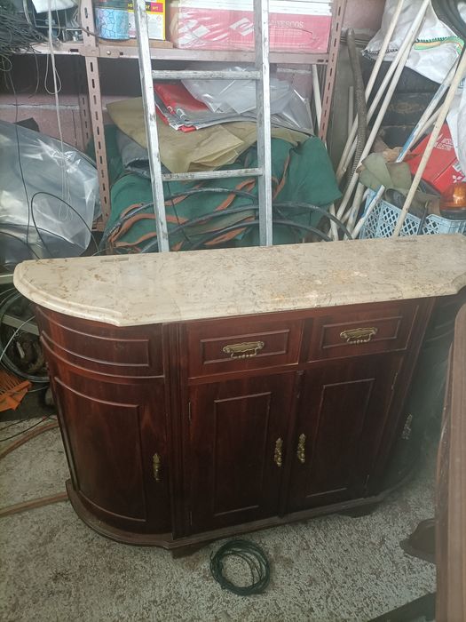 Mesa mármore e madeira casquinha