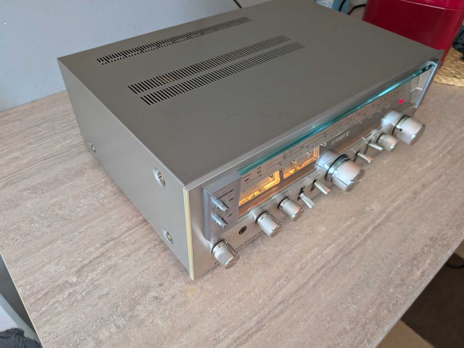 Sony STR-313 AM/FM Stereo Receiver (1978-79)