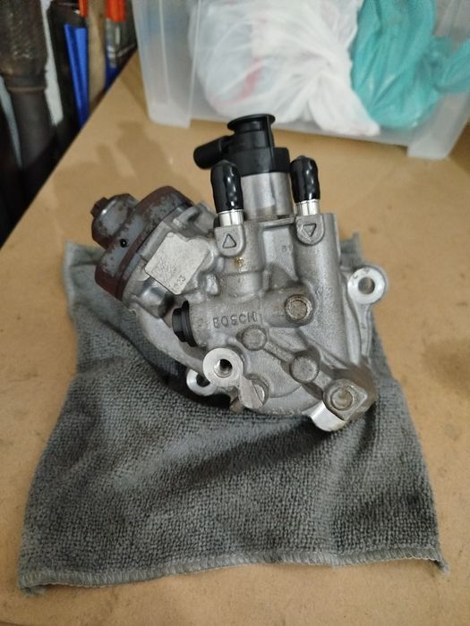 Bomba alta pressão BMW N47 318d