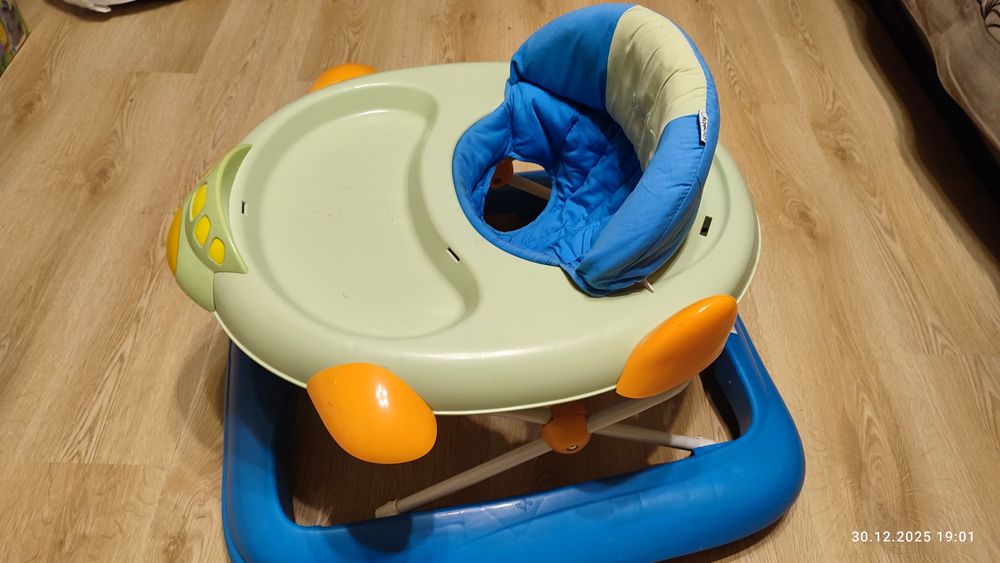 Ходунки Geoby. Ходунці