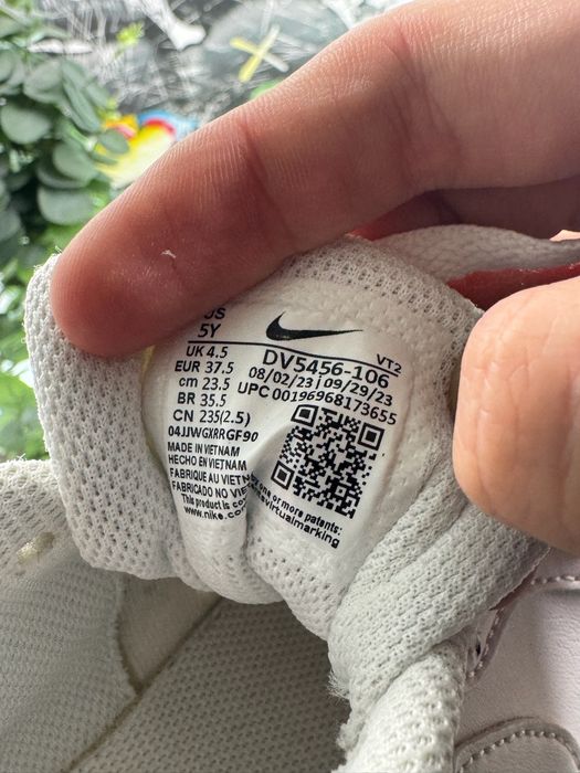 Кросівки шкіряні Nike Court Borough 37.5 розмір Е6551