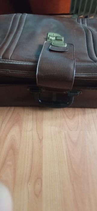 Чемодан советский