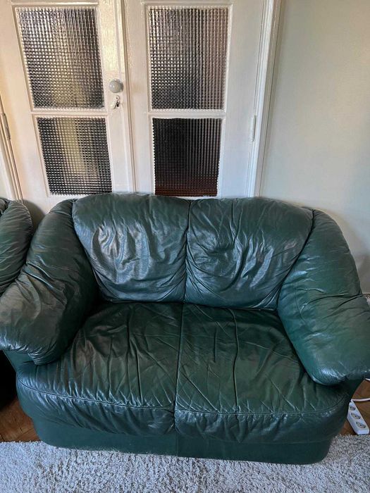 Conjunto de 2 sofás em pele