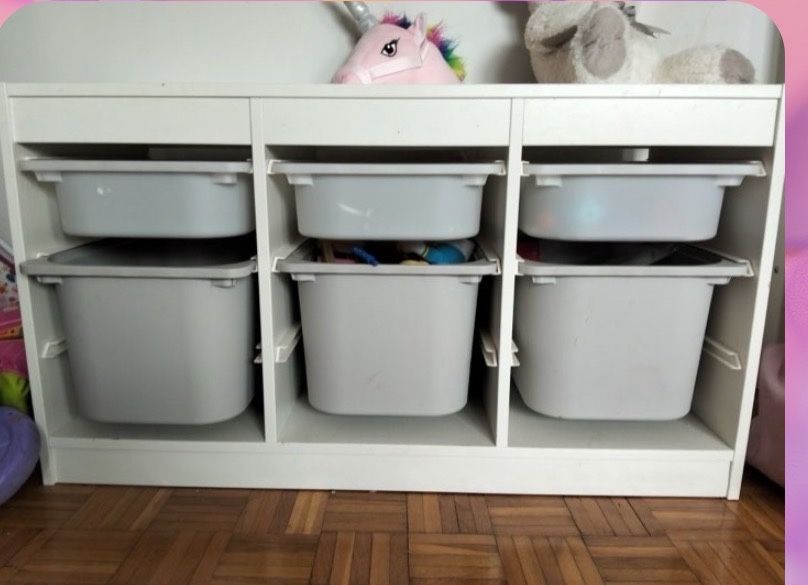 Regal Teofast z pojemnikami