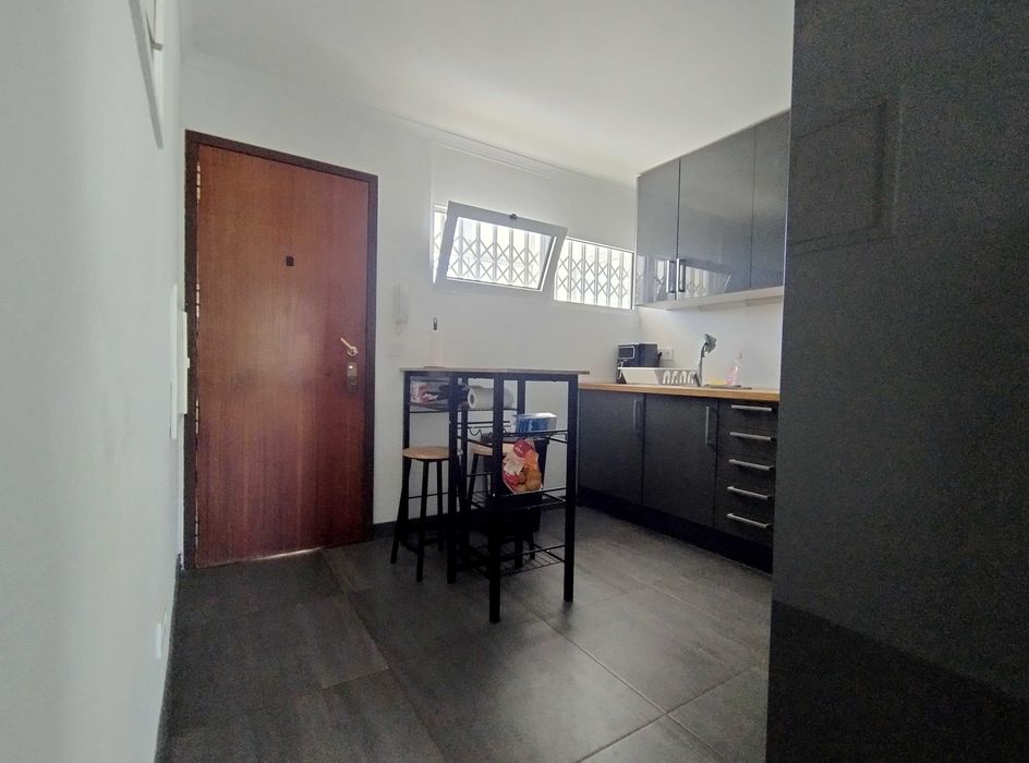 Arrendamento de quartos em T3 Pedralvas Lisboa