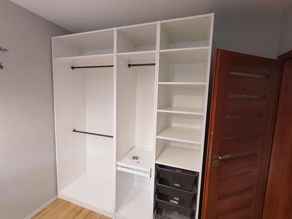 MEBLO-MONTER: Profesjonalny Montaż Mebli