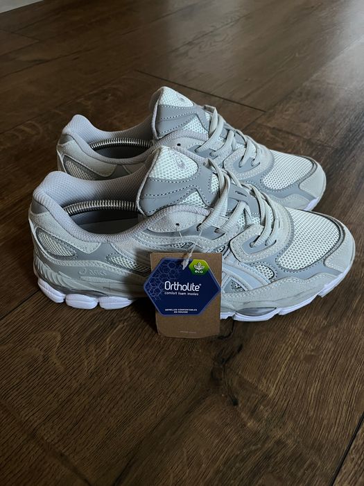 Asics model Gel-Nyc