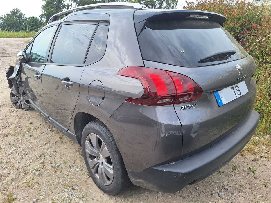 Peugeot 2008 1.2 PureTech Style