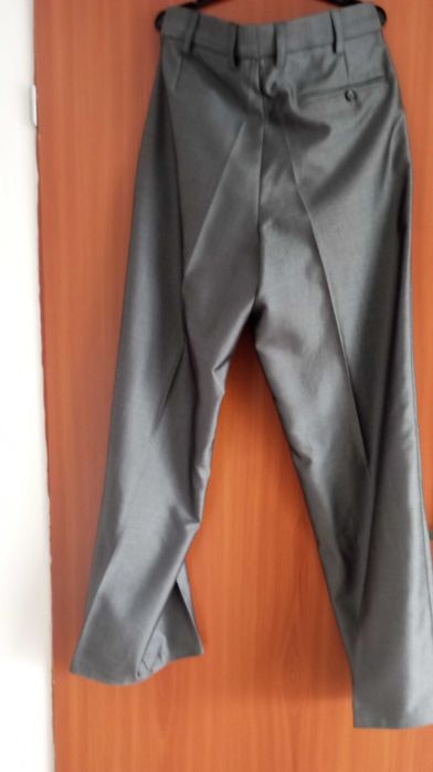 Sprzedam garnitur męski