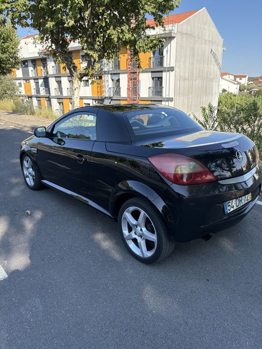 Vende se opel tigra twintop