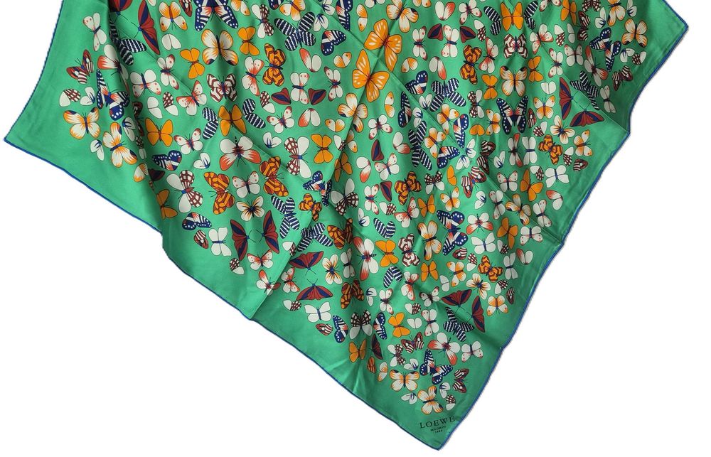 Chustka jedwabna,silk w motyle 88x88cm
