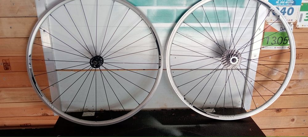 Aros DT swiss bicicleta de estrada