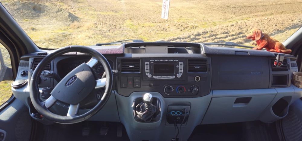 Ford transit 2011