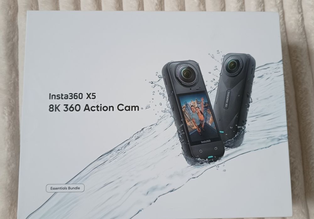 Sportowa Kamera sferyczna INSTA360 X5 Essentials Bundle 8K Action Cam
