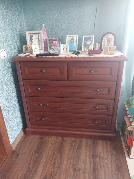 Продаються меблі для спальні