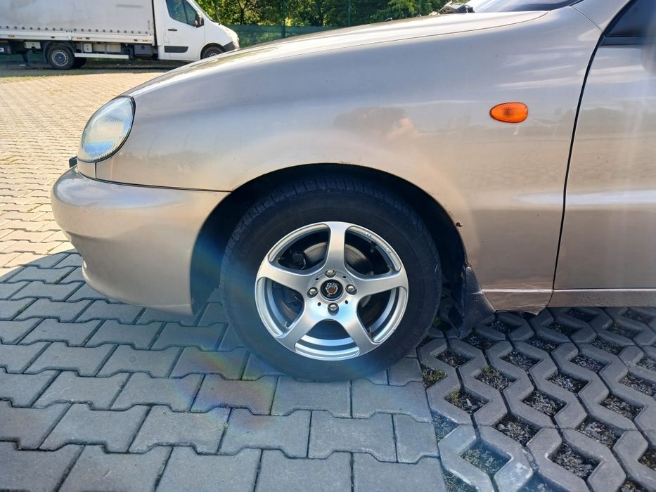 Део Ланос Поляк 1.5 8v