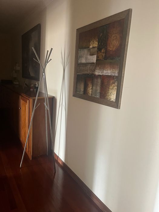 Para arrendar de quarto em rua Padre António Vieira, 111