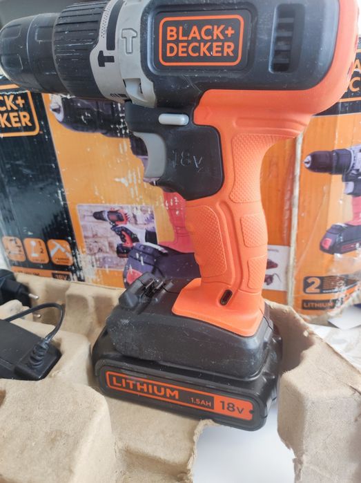 Wiertarko-wktetarka Black+Decer udar 18v