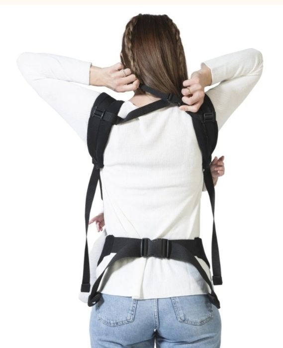 Porta bebê ergonómico marca kiokids