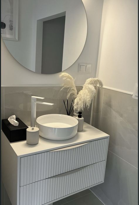 Wynajmę gabinet (salon) kosmetyczny na dni