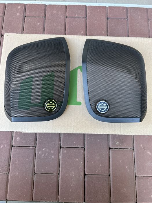 Kratki obudowy głosników Harley Davidson CVO OEM