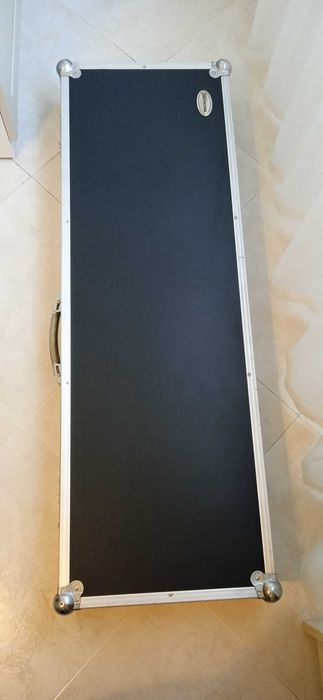 Baixo Warwick Streamer LX 1997 (made in Germany) + Caixa Rockcase