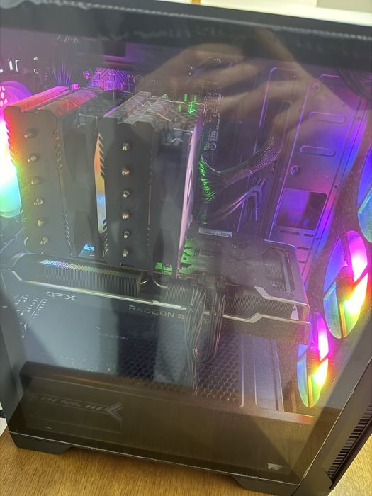 Gaming Computer436639117859901441