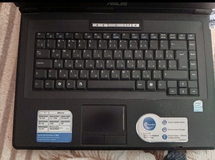 Продам ноутбук..