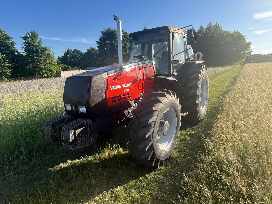 Valtra Valmet 8750