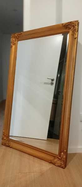 Espelho dourado 133/83 cm