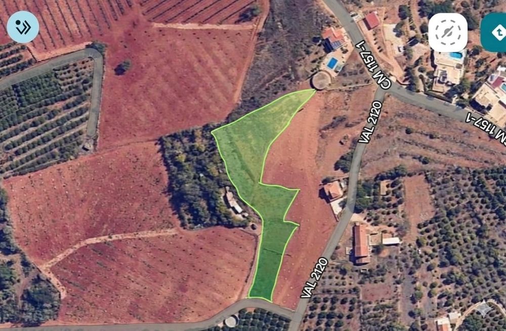 Terreno Rústico em Silves (Torre e Cercas) - Vista Cidade — Silves, Faro