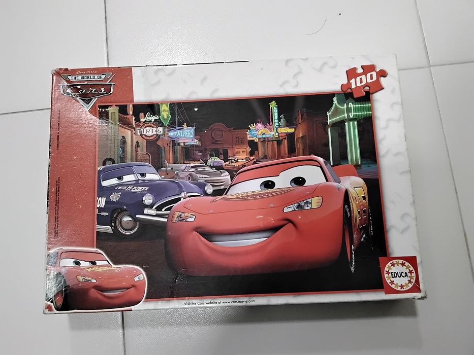 Puzzle medida 40/28 cm.