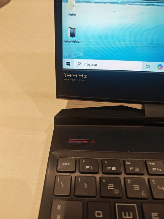 Portátil gaming HP omen 15-dc1044np