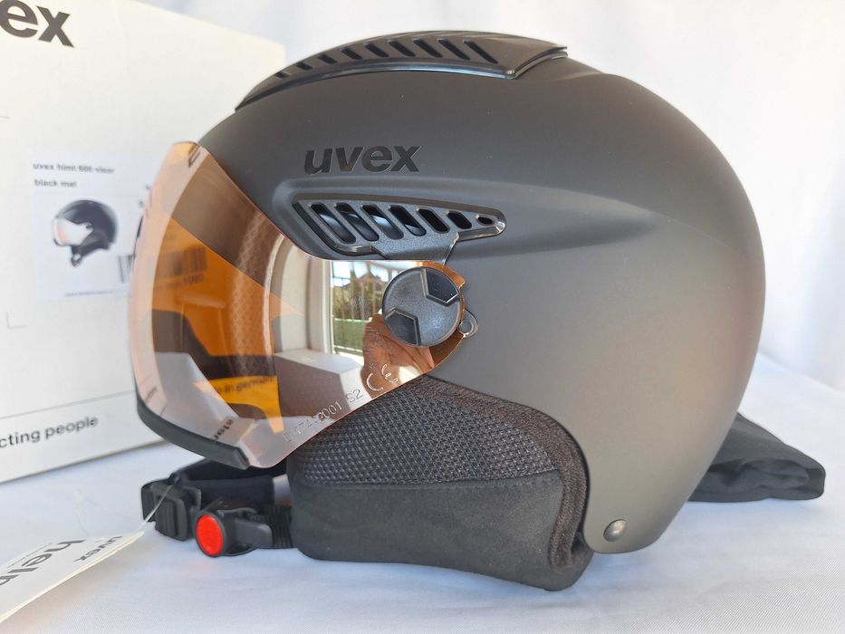Kask narciarski Uvex HLMT 600 Visor Black Mat M 55-57cm