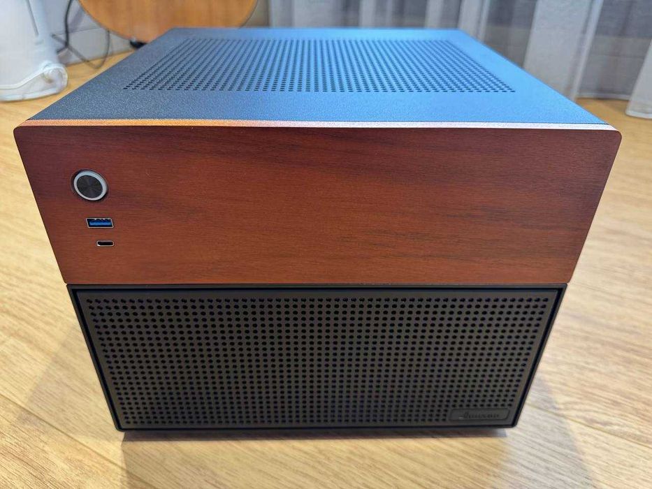 Корпус JONSBO N4 (чорний, новий). NAS сервер