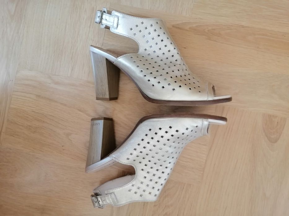 Eleganckie buty skórzane 37 Lasocki