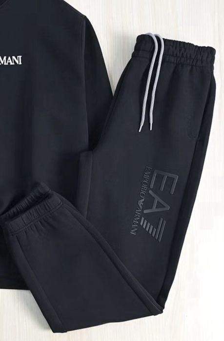 Штани Emporio Armani EA7 М L