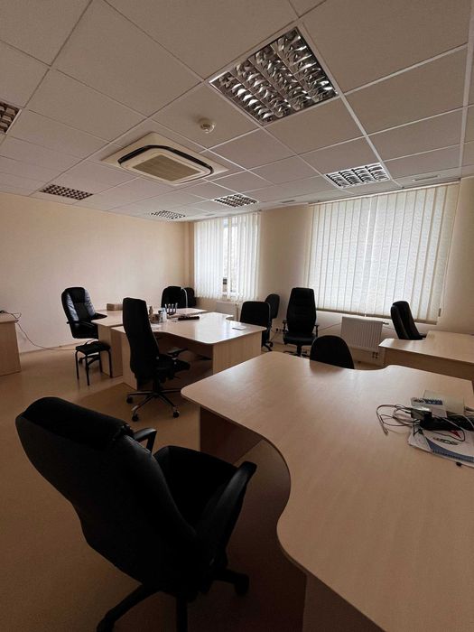 Оренда офісу 300 м² у центрі Житомира | без комісії