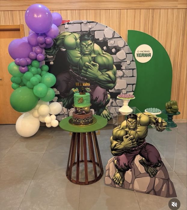 Vendo  Paineis em Madeira para  Decoraçao e Tapetes