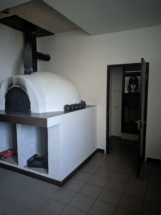 Комерційне приміщення вільного призначення, продаж , можлива оренда