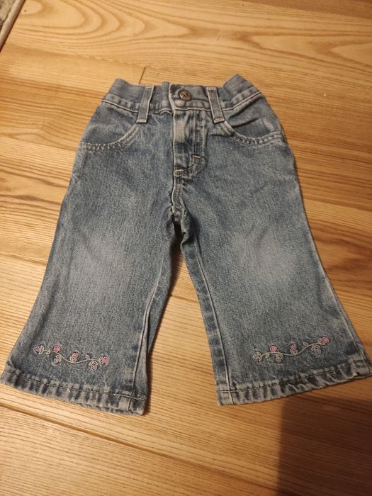 Spodnie jeans dla dziewczynki 6- 9 miesięcy