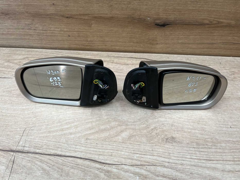 Lusterko boczne lewe prawe Mercedes W210 Lift kolor 693
