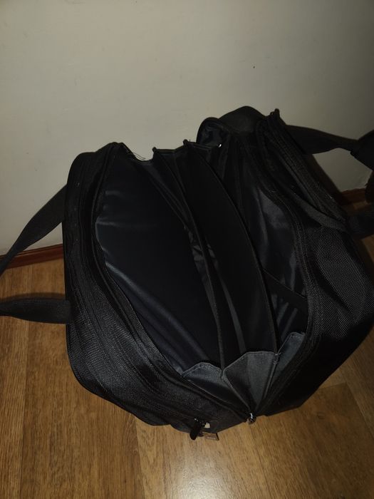 Bagaż podręczny / torba na laptop 16” QUADRA
