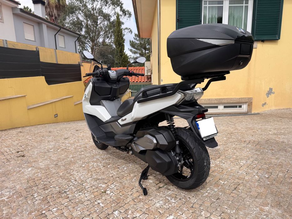 BMW C 400 GT 2022 – Branco – 5 927 km – Top Case SHAD SH58X