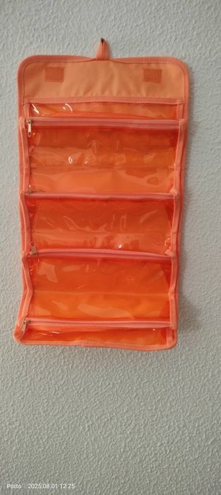 Organizador de Viagem Oriflame — Dobrável, Leve e Prático!