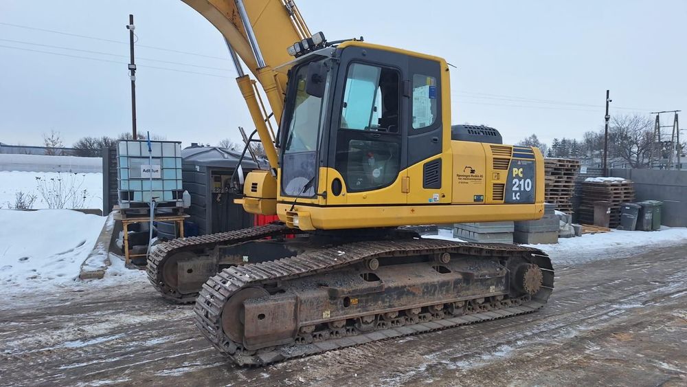 Komatsu PC210  Koparka gąsienicowa KOMATSU PC210 Rototil