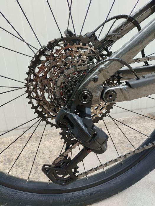 Bicicleta elétrica BTT