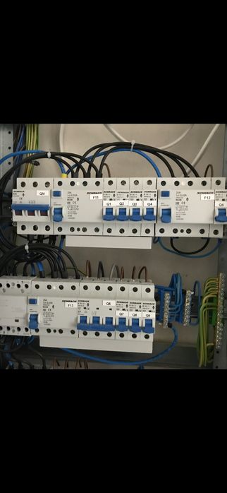 Elektryka wolne terminy na sierpien