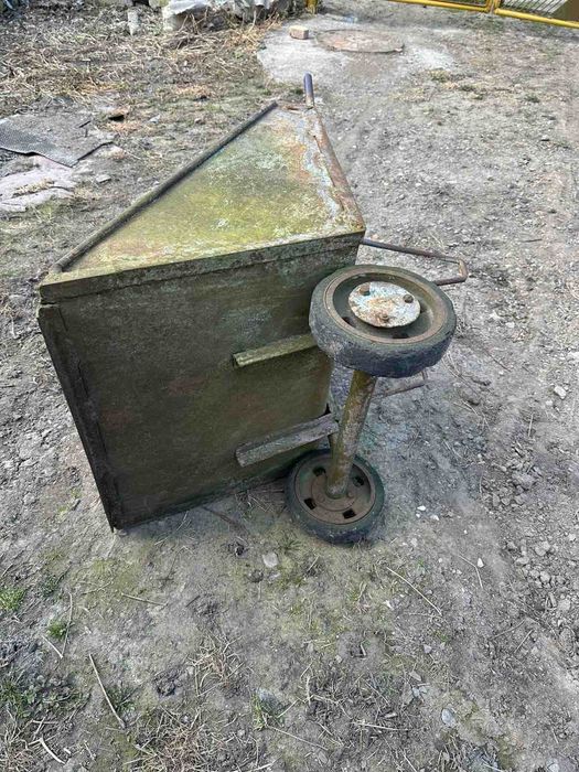 Тачка будівельна (садова)