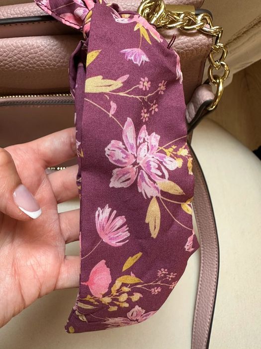 Torebka Steve Madden wiosna apaszka kwiaty róż pink